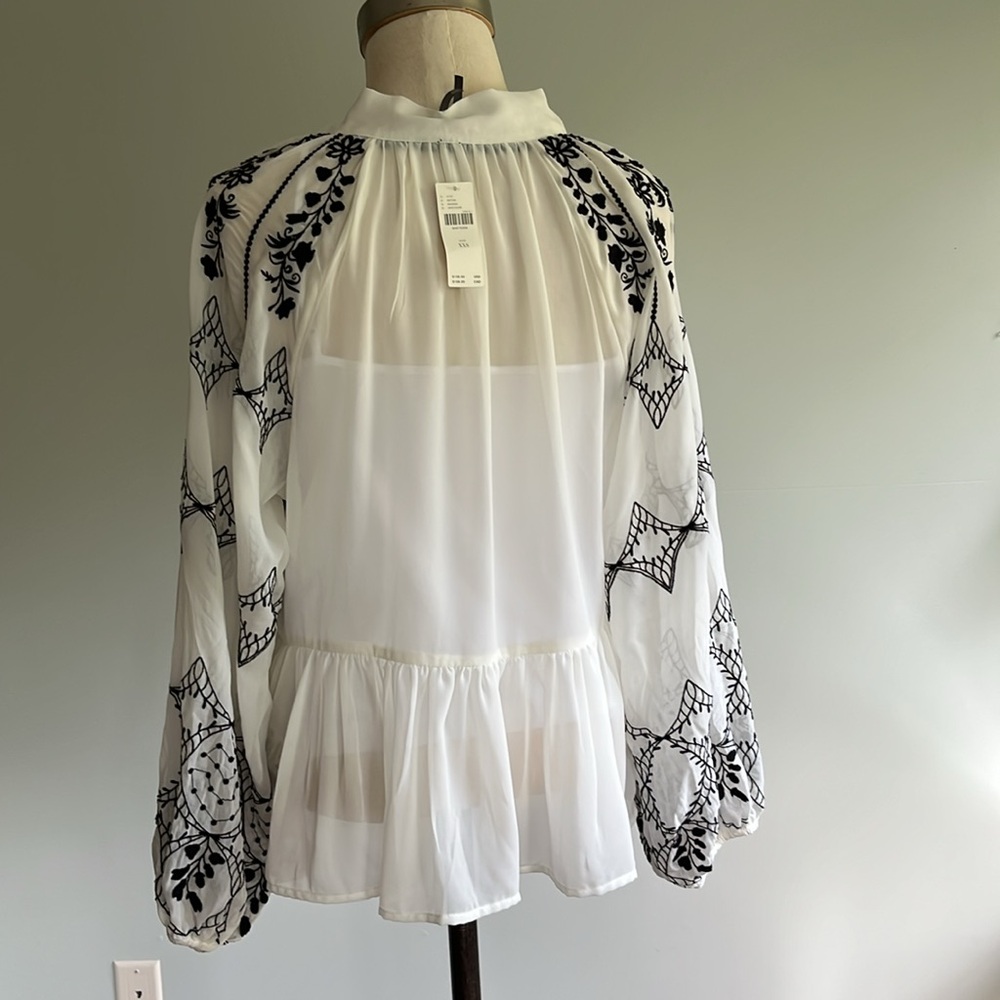 BY ANTHROPOLOGIE LONG-SLEEVE TIE-NECK EMBROIDERED BLOUSE - Picture 8 of 13